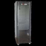 RACK INFO METAL 42U 600*600*2000MM+2 ETAGER+ROULETTE AVEC PIED+VENTILATEUR*4